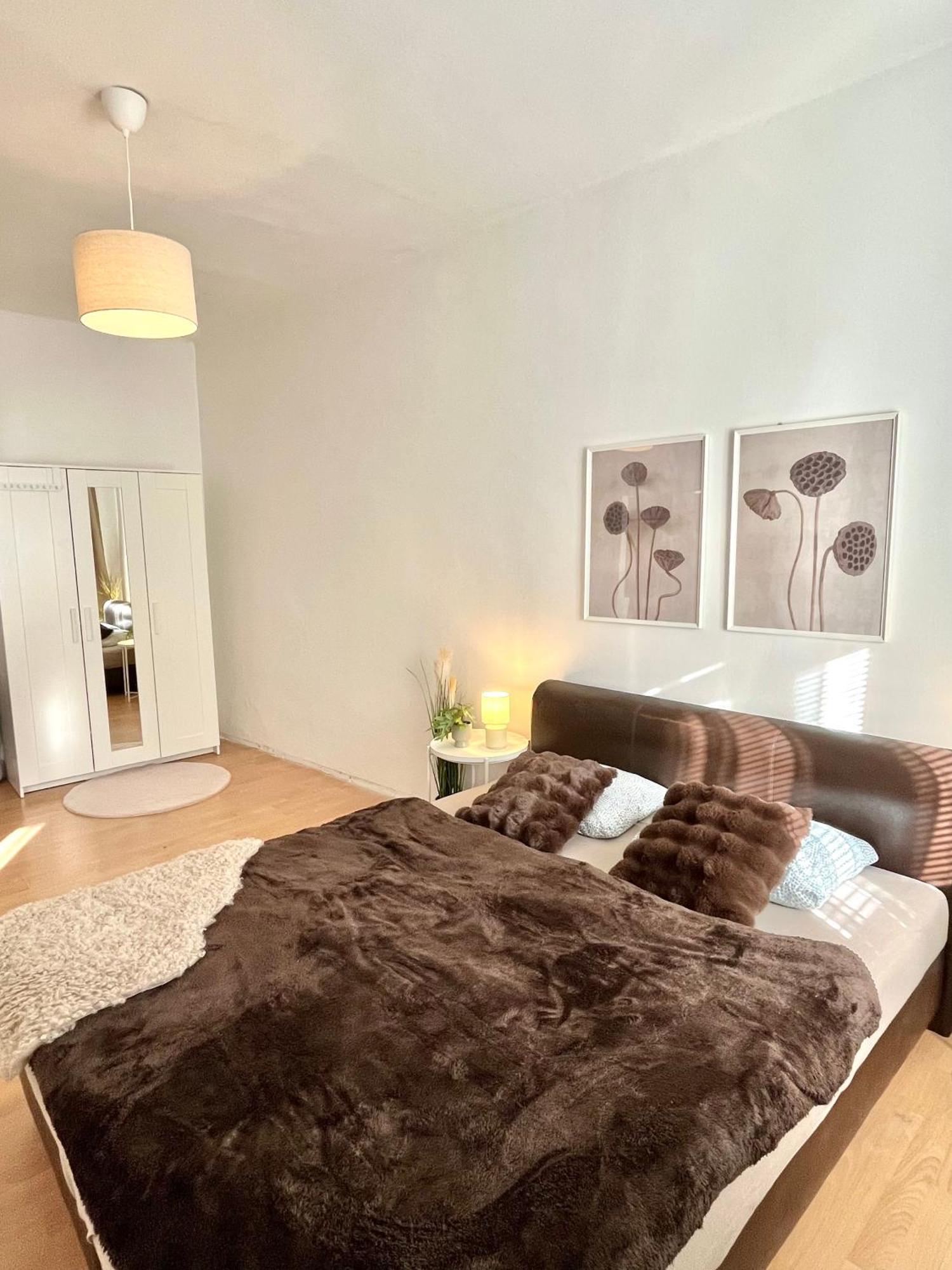 Apartment Caroline - Old Town, Ac Bratislava Eksteriør billede